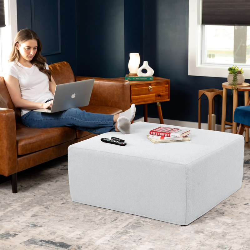 Repose-pieds surdimensionné Jaxx Fairlie Couch, Fausse fourrure blanche Boucle