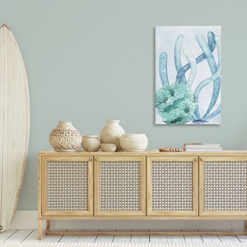 Art mural sur toile bleu pastel Coral Days, design par Kim Allen, H 45 po x l 30 po