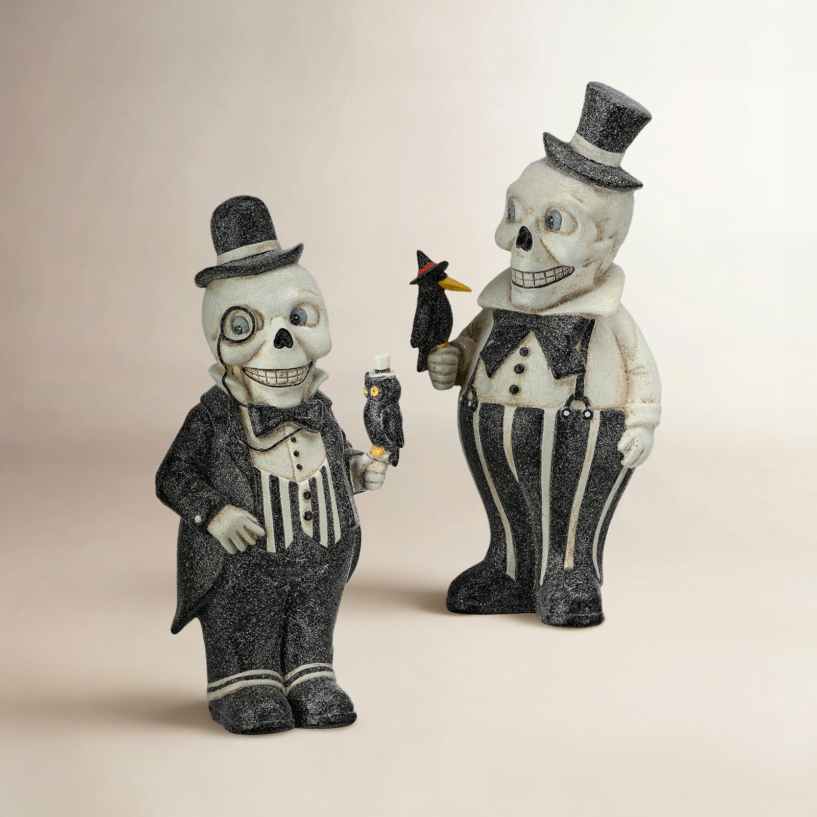Lichter 2-Piece Halloween Skeleton Figurine Set