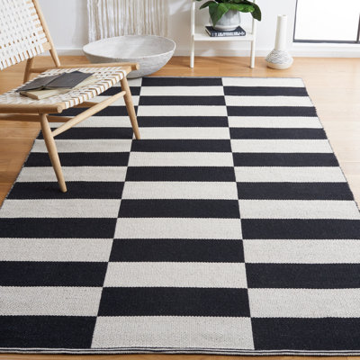 Alvana Cotton Geometric Indoor Rug