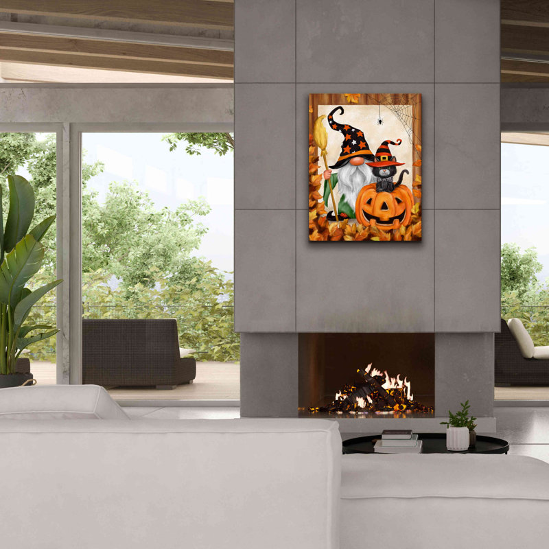 «Halloween Gnome» par Makiko, art mural sur toile, H 34 po x l 26 po x P 1,5 po