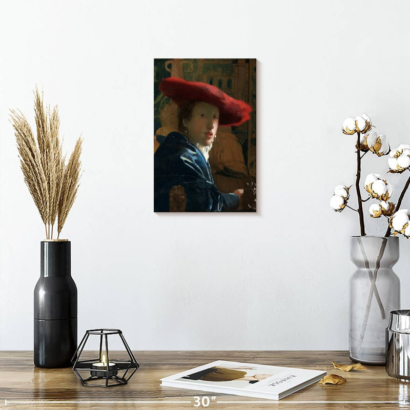 Fille Leisha avec un chapeau rouge, H 12 po x l 8 po