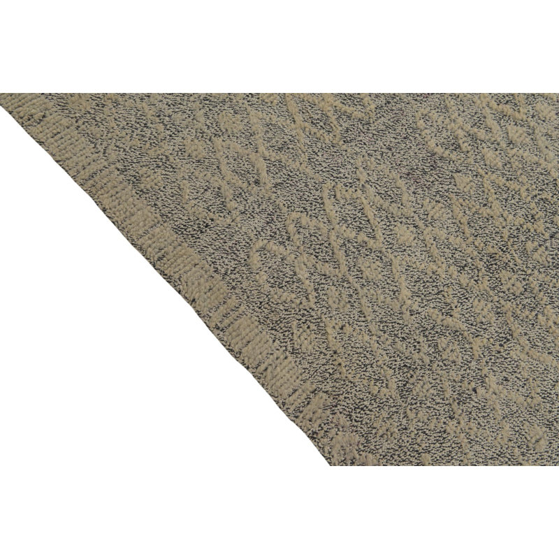 8x10 Pastrana Black and White Rug