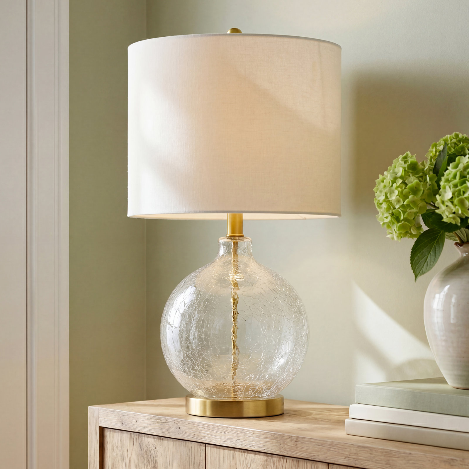 Iversen Glass Table Lamp