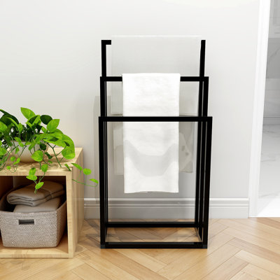 Porte-serviettes sur pied en métal