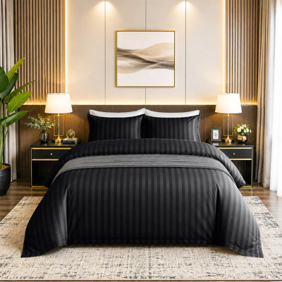 Microfiber Striped Duvet Cover Set with Matching Pillowcases and Stripe Fitted Sheet