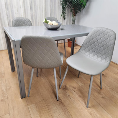 Lindon 4 - Person Dining Set