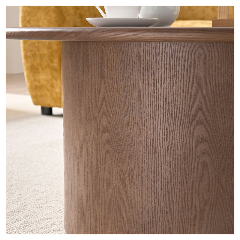 Ensemble de 2 tables basses gigognes en noyer