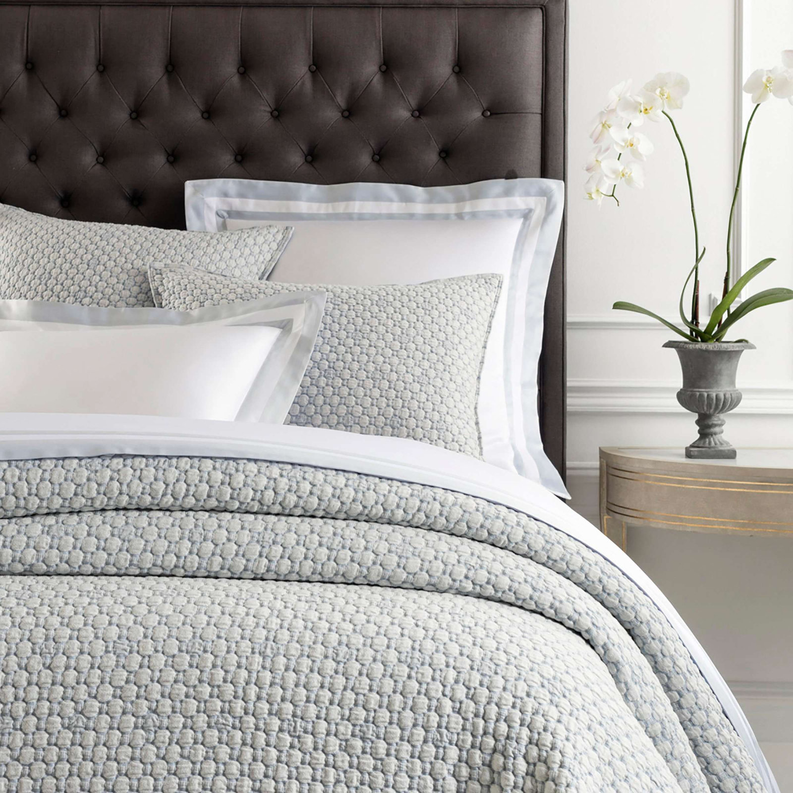Lodi Matelasse Coverlet, King Coverlet, Sand