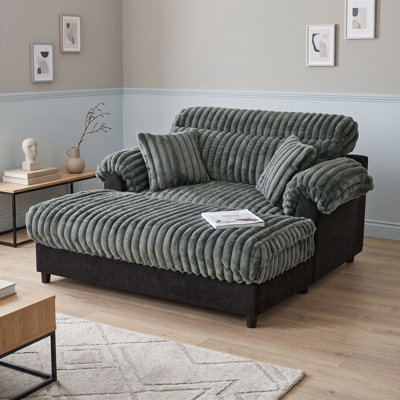 Soft Faux Rabbit Fur Chaise Sofa, Deep-Seated Lounge Sofa with Curved Armrests and 2 Throw Pillows