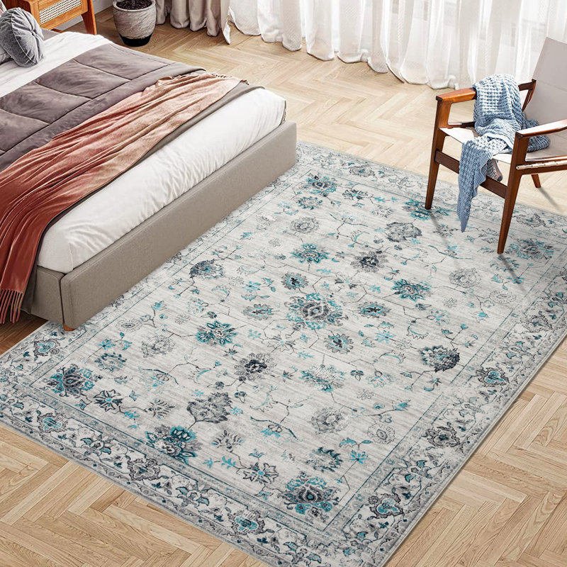Holzhauer Area Rug with Non-Slip Backing, Rectangle 5' x 7'