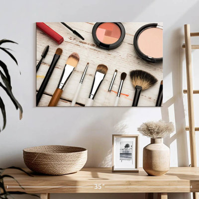 Shuttleworth Makeup Tools