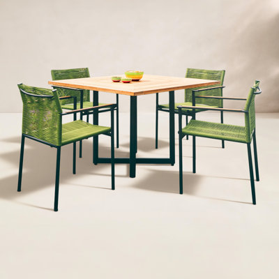 Woodbridge 43" Patio Dining Set