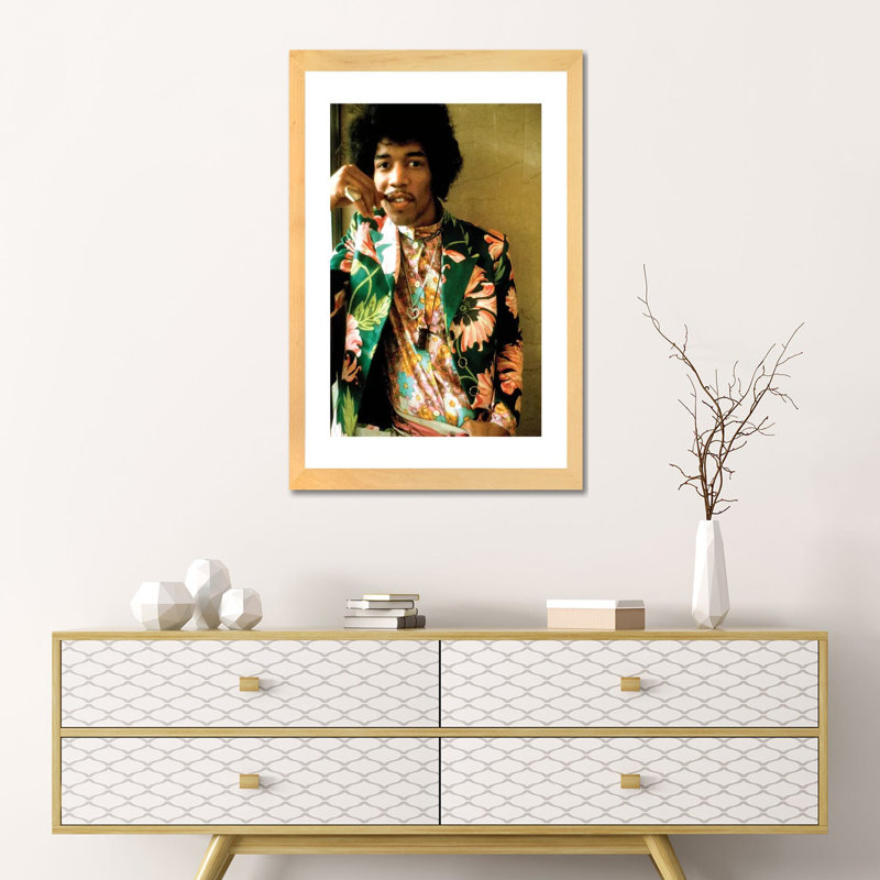 «Jimi Hendrix», reproduction de photo, Aucun mat, H 26 po x l 18 po x 1,5 po, Toile encadrée de bois rustique foncé