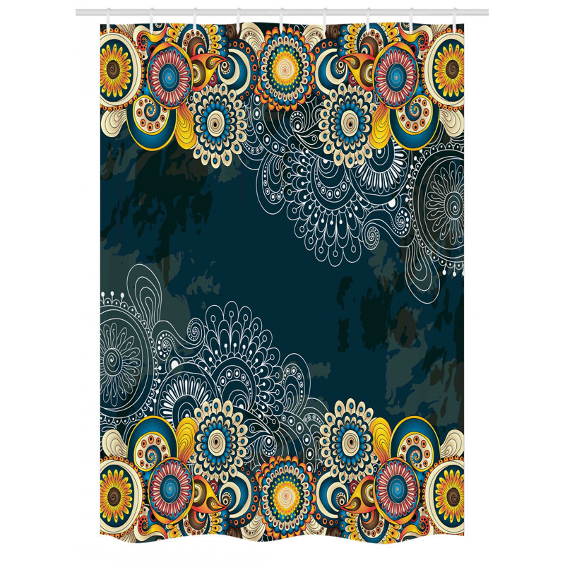 Rideau de douche à motif floral bizarre avec motifs floraux alexxus, 78" H x 54" W