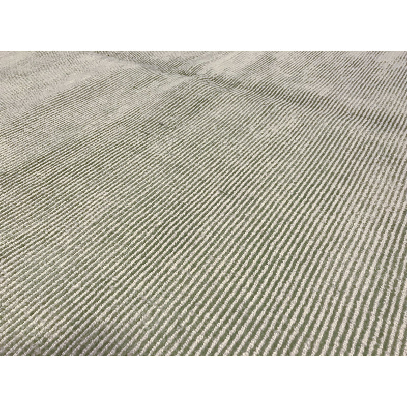 Tapis vert clair noué à la main de haute qualité
