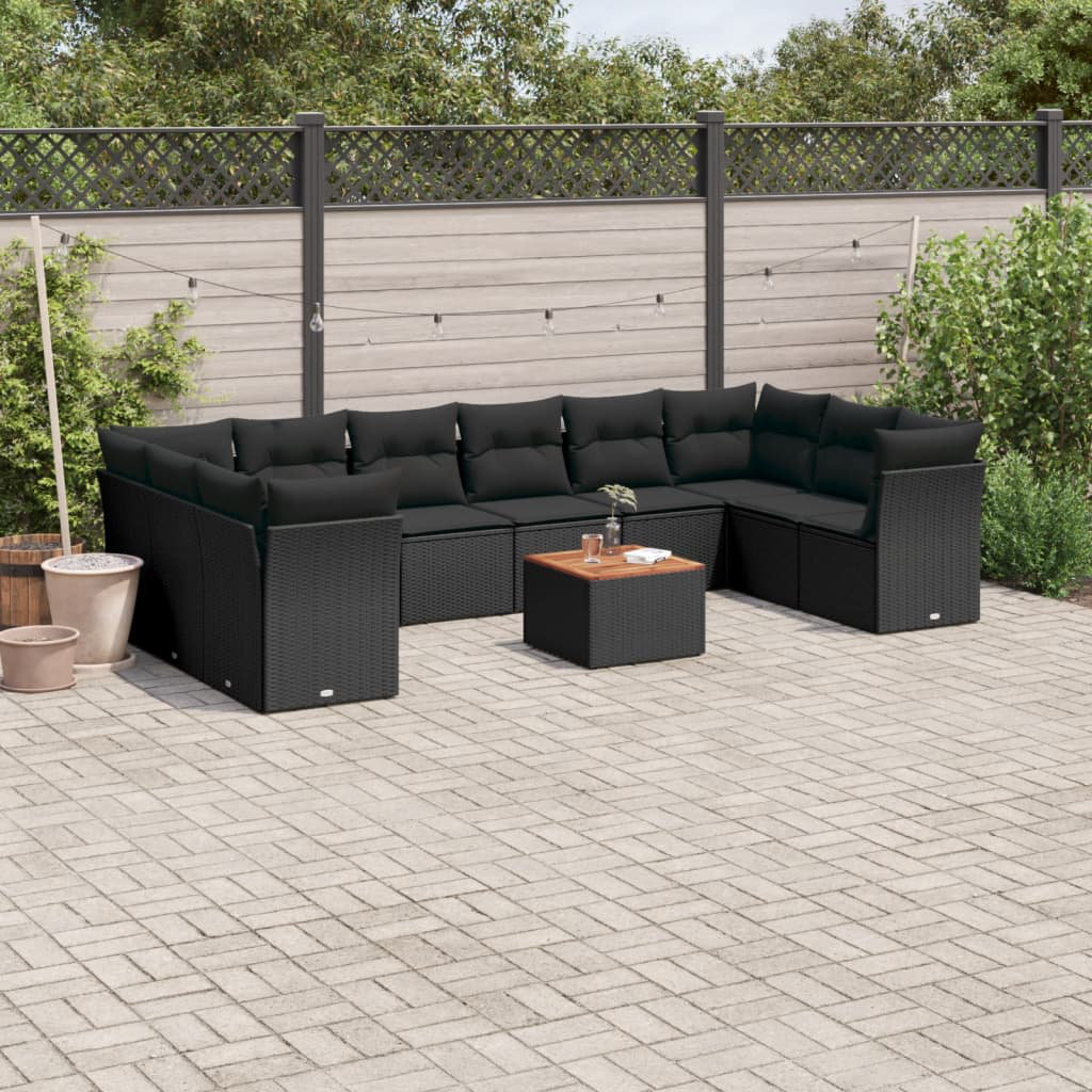 Gartensofa mit Kissen