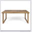 Table de salle à manger d'extérieur en bois d'acacia durable avec finition naturelle sablée, parfaite pour une utilisation toute l'année et pour recevoir.