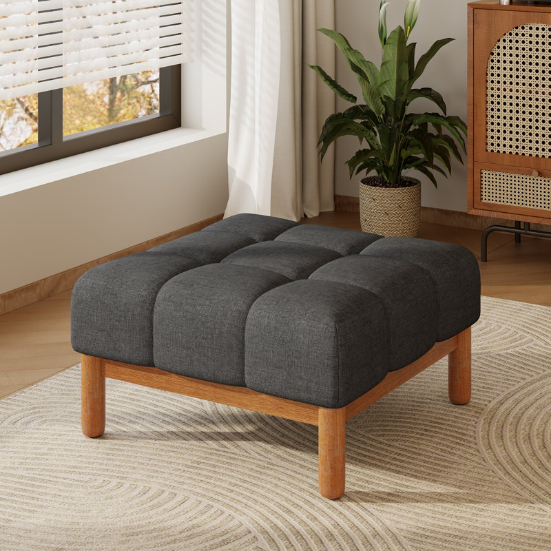 Repose-pieds rembourré avec coussin en mousse moelleuse Kyra, Gris