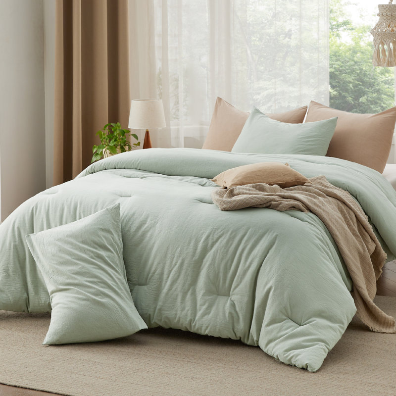 Best Seller Bedsure Cotton Fabric With Microfiber Inner Fill Comforter Set, 143TC, Queen Comforter with 2 Pillowcases