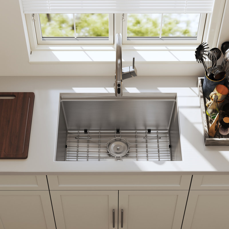 Évier de cuisine Blenzia de 23 pouces à cuve unique, encastré, en acier inoxydable de calibre 16, fabriqué à la main, avec accessoires inclus (23 po x 18 po x 9 po).