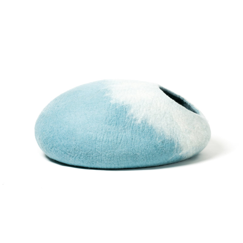 Skyline Cat Cave, Bleu clair