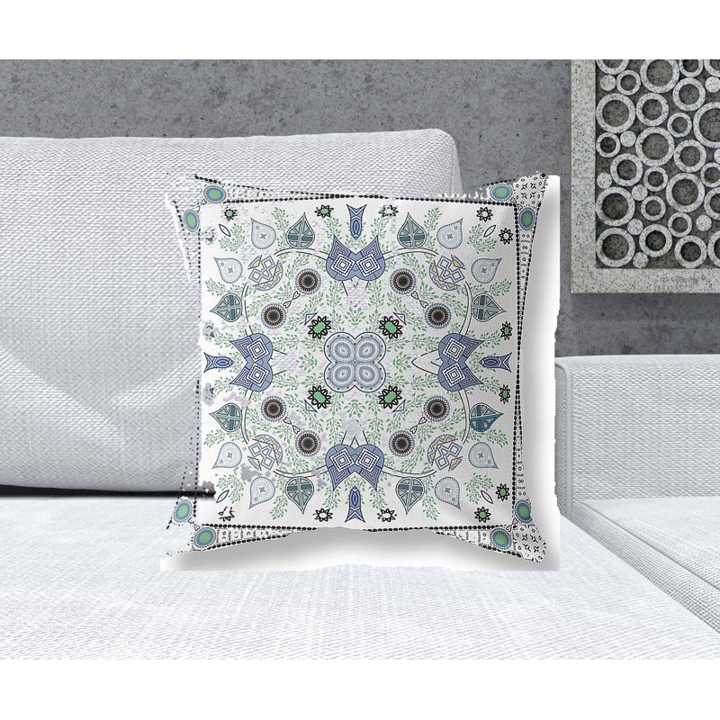 Coussin décoratif intérieur 20 po x 20 po à motif floral soufflé blanc et bleu, Bleu / blanc cassé