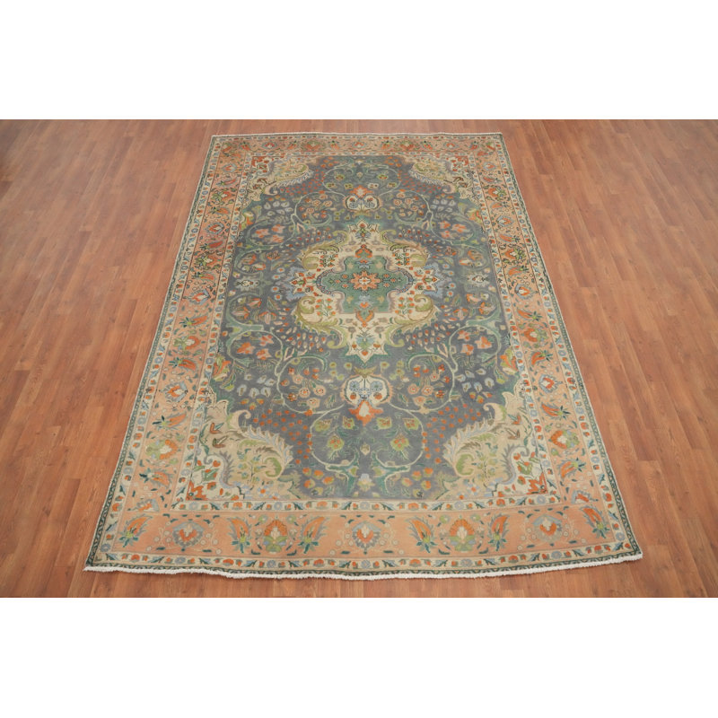 Tapis traditionnel floral 7 x 10