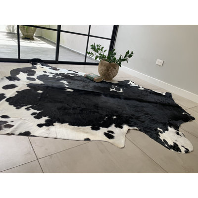 Norwich Cowhide Indoor Rug