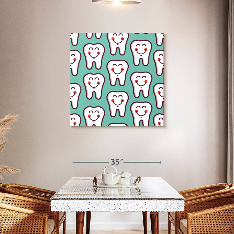 Alcaraz Smiley Tooth, 16" H x 16" W