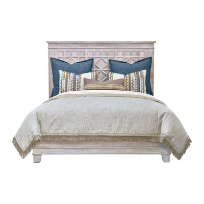 Eastern Accents Daleyza Bedset In Neutral