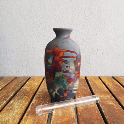 Lakoya Ceramic Table Vase