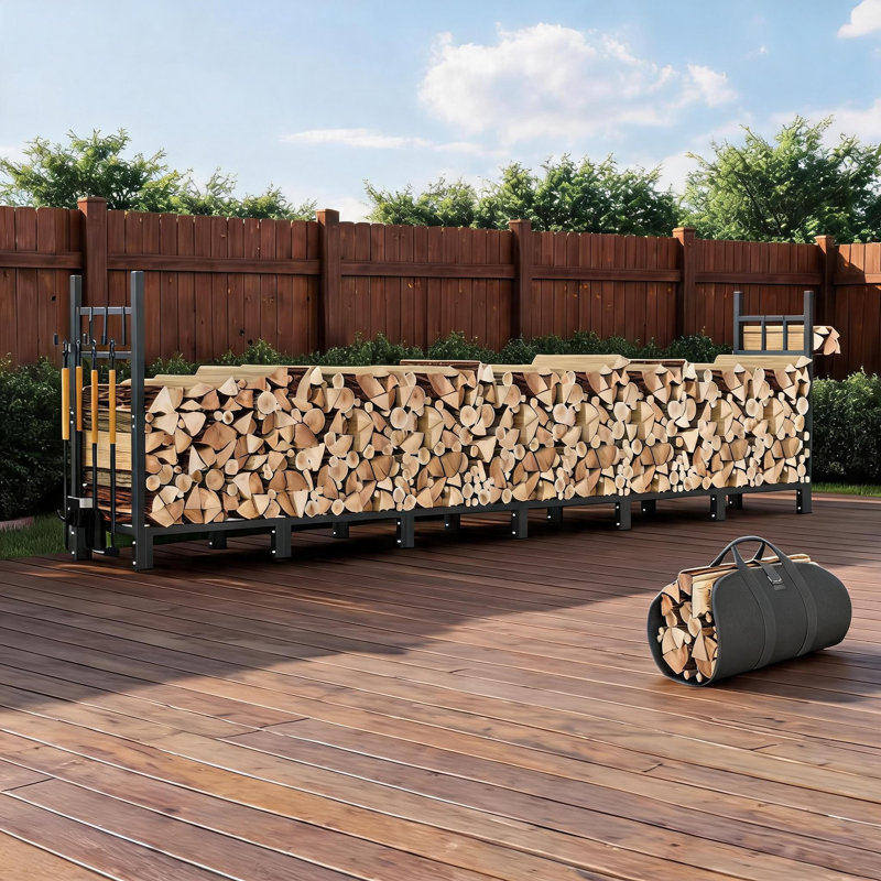 Range-bûches extérieur robuste en métal avec ensemble d'accessoires pour foyer et sac de transport pour bûches, idéal pour terrasse, jardin ou foyer extérieur.