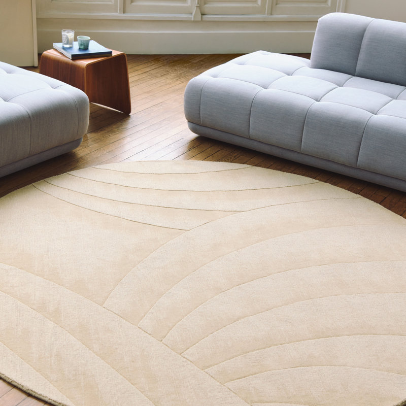 Volute Wool Abstract Area Rug in Beige, Rectangle 5'5" x 7'8"