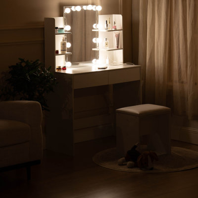 Tabouret de coiffeuse