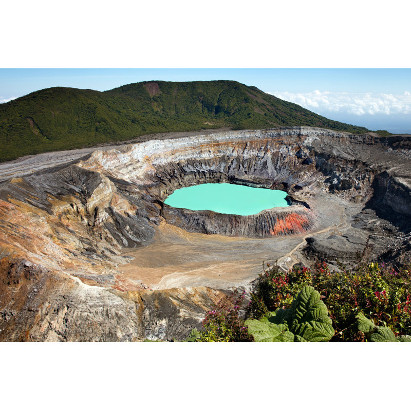 Poas Volcano Crater, Poas Volcano National Park, Costa Rica par Chuviffo, H 32 po x l 48 po