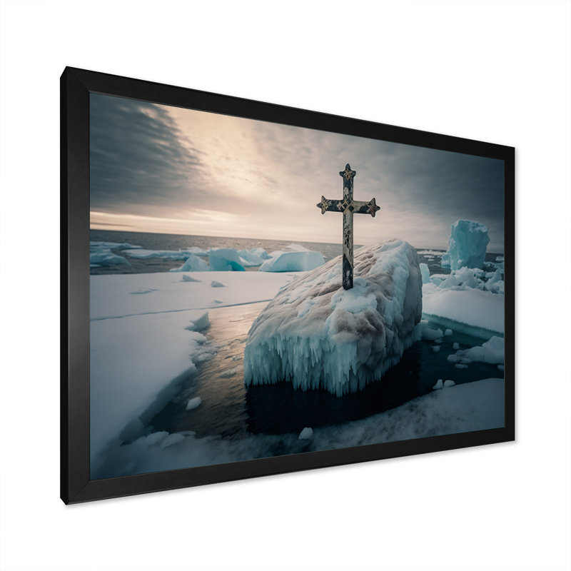 Croix religieuse dans l'océan Arctique II - reproduction sur toile, H 12 po x l 20 po x P 1 po