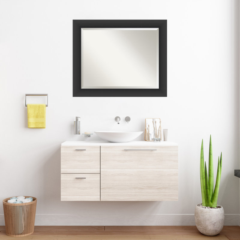 Miroir mural de salle de bain incliné noir biseauté, 27,5 po x 33,5 po, Noir, noir, noir, noir