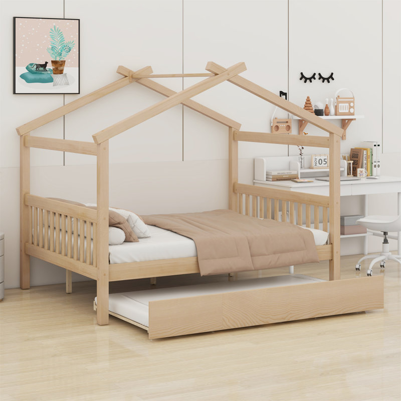 Lit en bois avec couchette