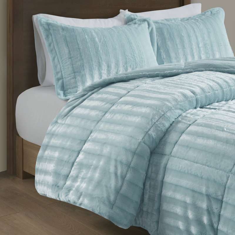 Aqua Faux Fur Reversible Full Comforter Set