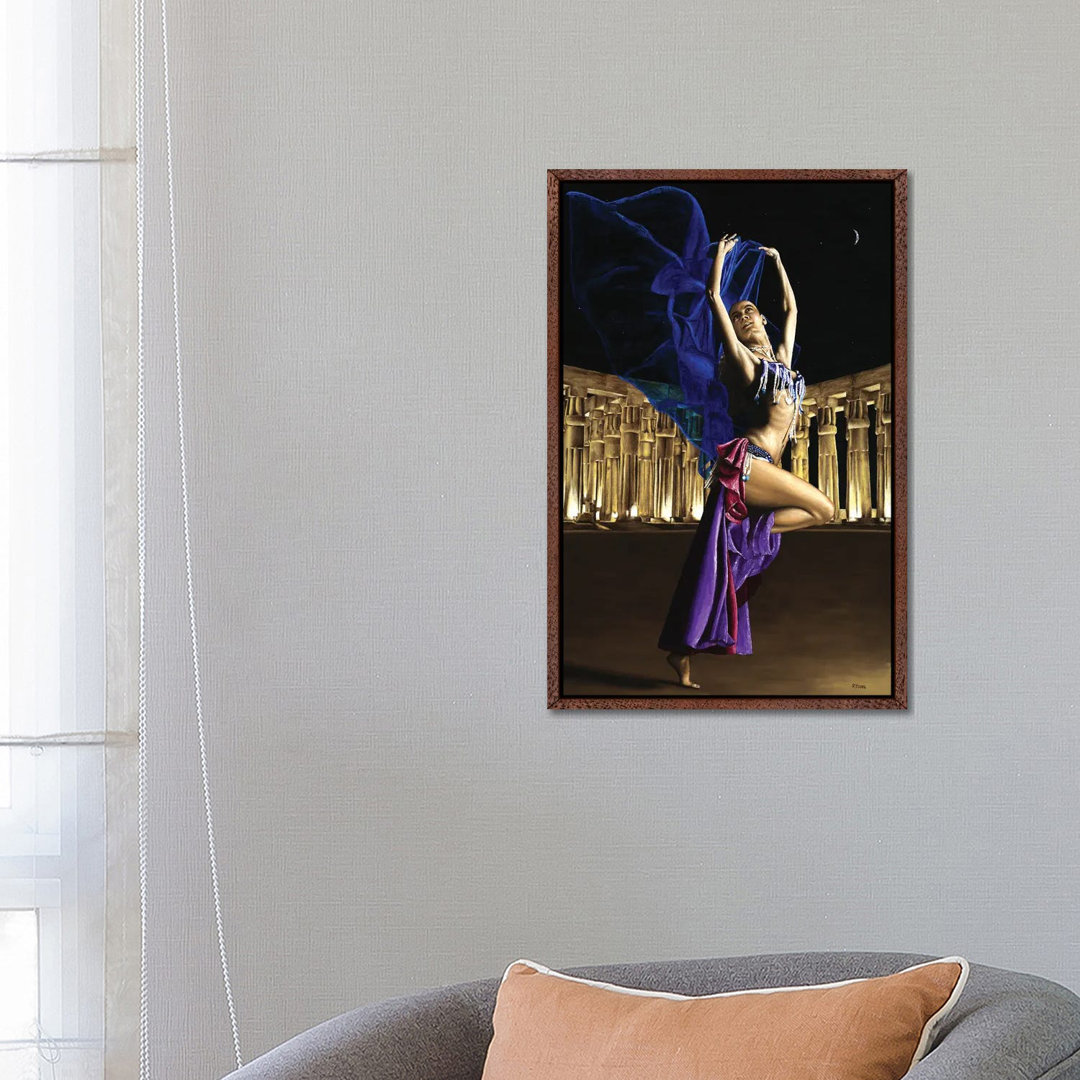 Sun Court Dancer von Richard Young - Galerie- Giclée auf Leinwand