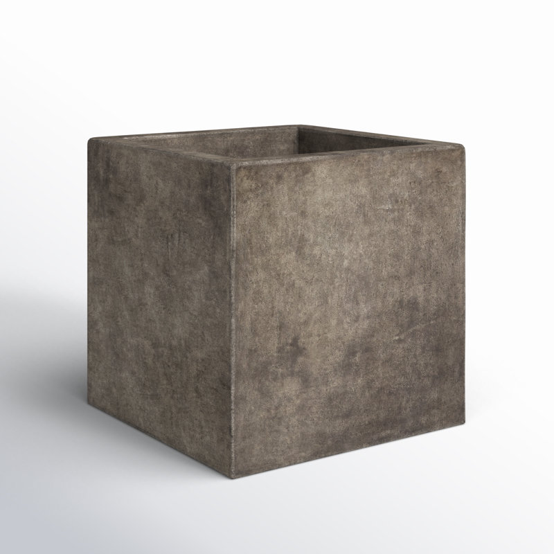 Kizer Planter Box