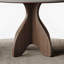 Table et chaise de salle à manger élégantes et uniques-110957429