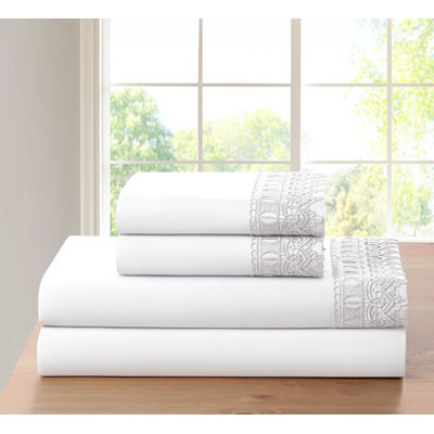 Ensemble de draps en bambou à densité de tissage 1800 fils 3 lignes, dentelle ou uni (4pc)