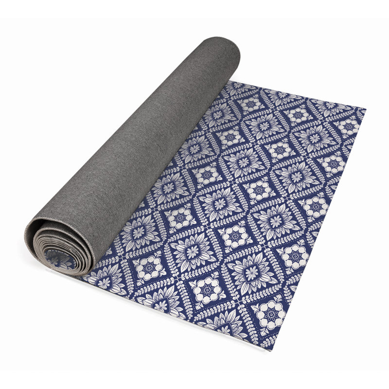 Talia Small Outdoor Area Rug, Rectangle 2' x 3'