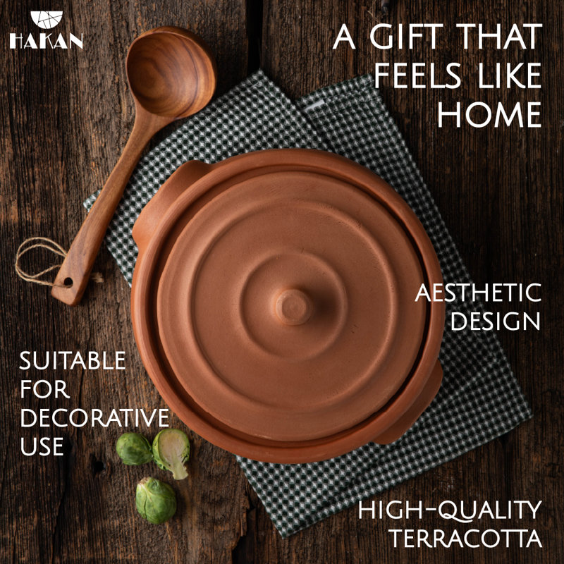 Hakan Handmade Natural Terracotta Clay Pot with Lid, 4.5 L