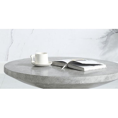 Table basse au fini gris patiné