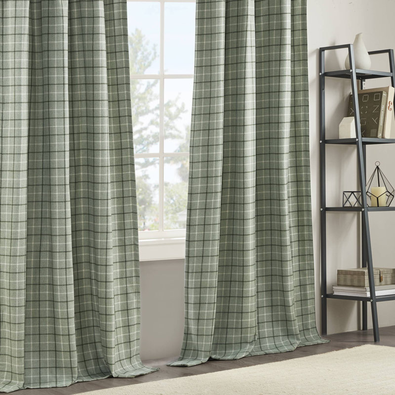 Anaheim Green Woven Plaid Room Darkening Thermal Fleece Lined Single 50x108" Curtain Panel, Green, 50"W x 108"L