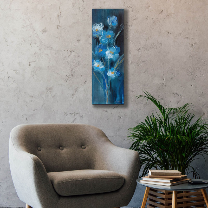 «Epic Graffiti» Evening White Floral 2 »par Silvia Vassileva, art mural sur toile, 12 po x 36 po