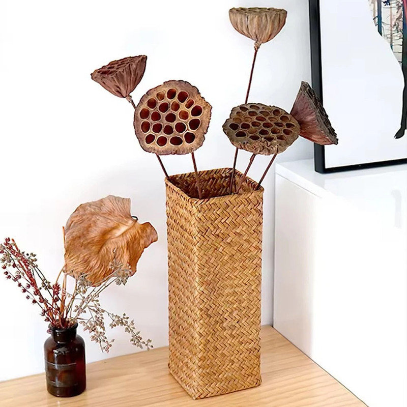 Vase en osier fait à la main